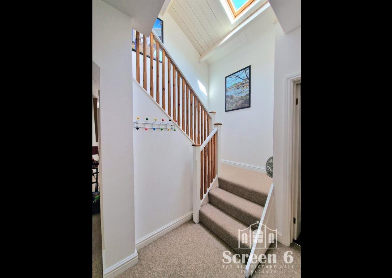 4 Bedroom 'screen6' By Tunnels Beaches In A Historic Building Ilfracombe